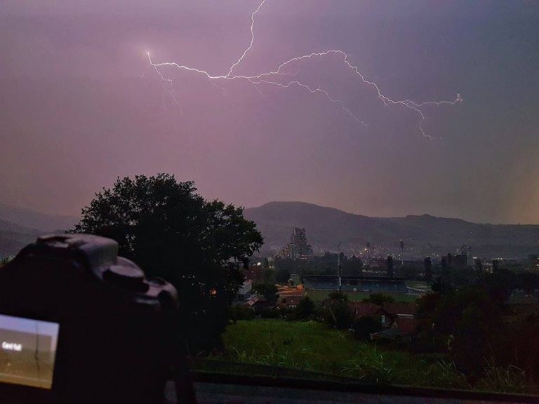 Meteorolozi upozoravaju na grmljavinsko nevrijeme!