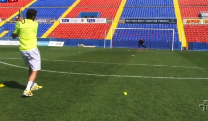 VIDEO: Razlog zbog kojeg golman Kostarike briljira u Brazilu