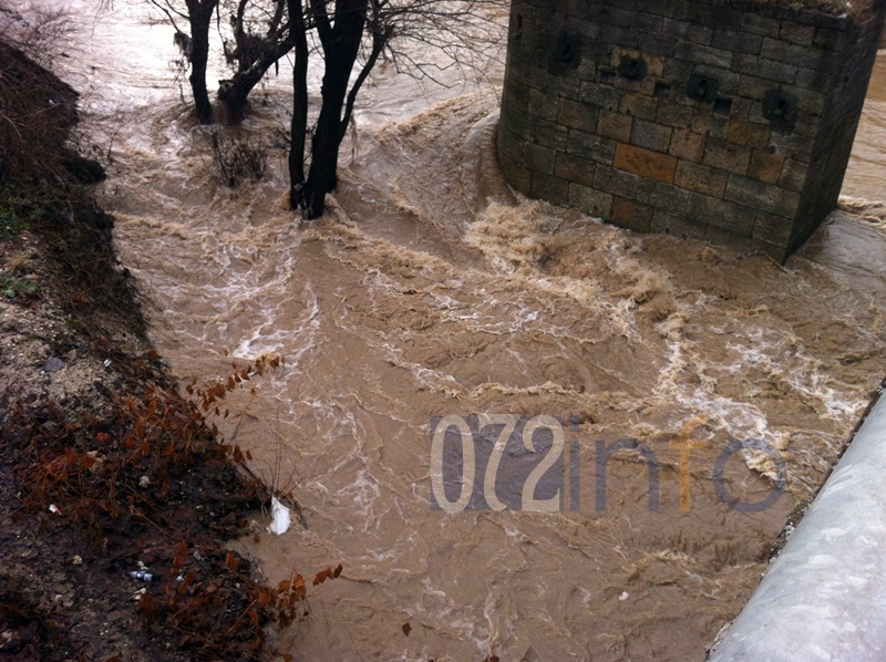 Rijeka Bosna i vodotoci na području ZDK u porastu (FOTO)