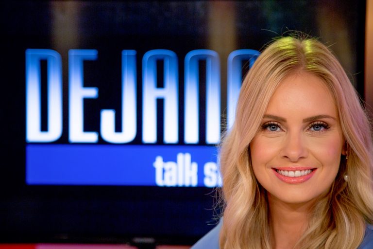 DEJANA TALK SHOW ”Padni i digni se” i ”Žene koje vole žene”