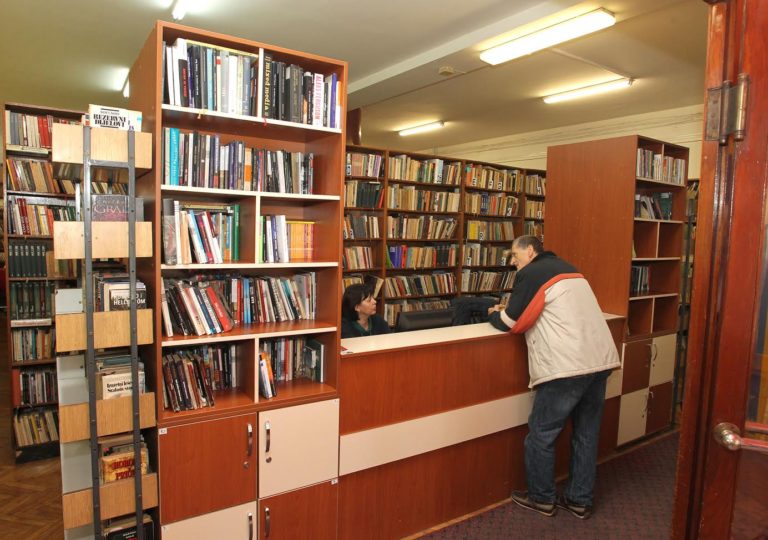 Sutra rođendan zeničke Opće biblioteke