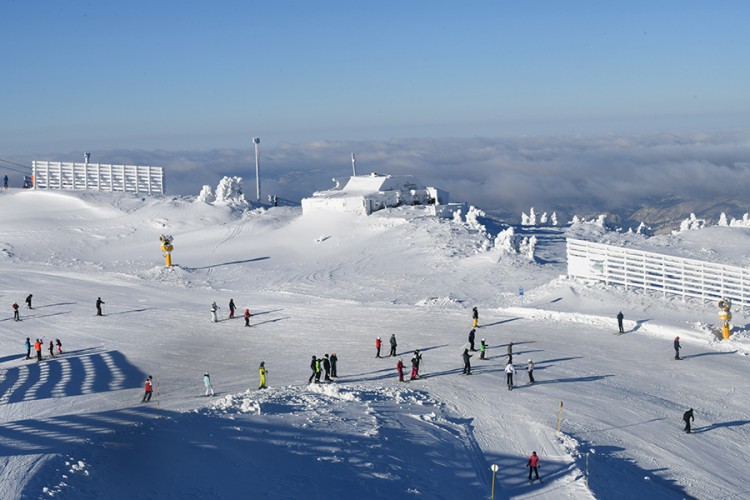 BiH: Skijaše čekaju dobre staze i pojačane mjere