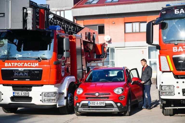 Stanivuković oduzeo službenog “Fiću” šefu Vatrogasne službe Banje Luke