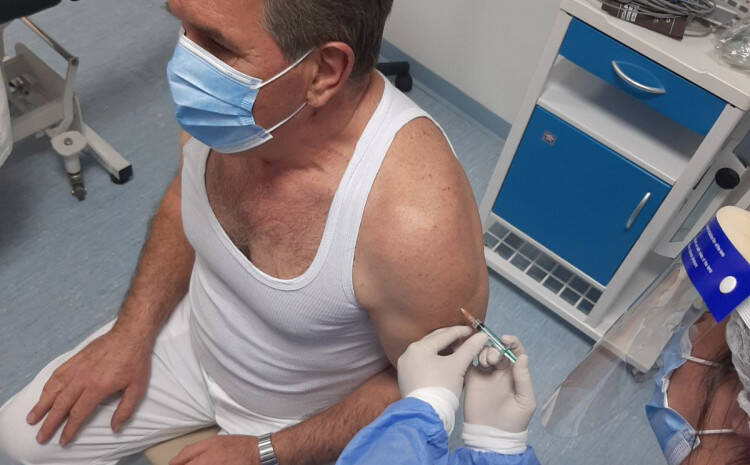 Dr. Derviškadić ogorčen zbog prekida imunizacije vakcine AstraZeneca: Tu vakcinu je primilo više od 17 miliona ljudi u Evropi