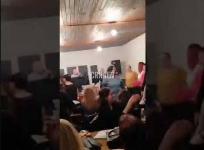 Korona party u BiH uz zvuke Asima Bajrića povodom Dana žena: Gdje su maske i distanca? (VIDEO)