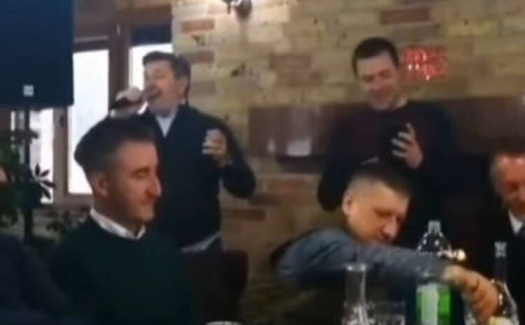 Novi korona dernek u BiH: Bilo muzičara, političara, biznismena… (VIDEO)