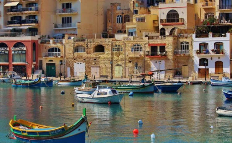 Malta stanovnicima daje po 100 eura, a 200 eura turistima koji ostanu tri dana