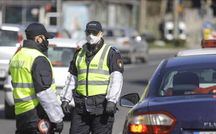 Vozač pokušao podmititi patrolu: „Možemo li se dogovoriti, evo 150 KM“