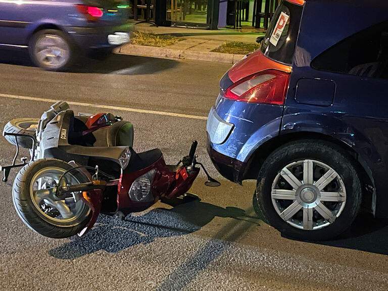 Epilog nesreće u centru Zenice: Motociklista lakše povrijeđen, poznat identitet (VIDEO)