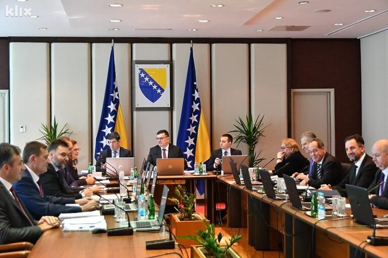 Vijeće ministara odbilo proglasiti 11. juli za Dan žalosti u BiH, protiv bili SNSD-ovci