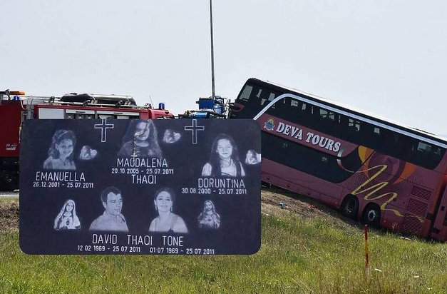 Autobus Deva Toursa prije tačno 10 godina učestvovao u nesreći u kojoj je poginula cijela porodica