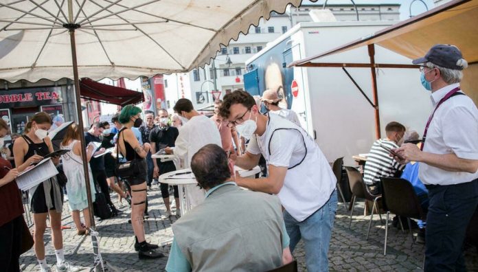 Njemačka bi mogla uvesti posebna ograničenja za nevakcinisane ukoliko poraste broj zaraza