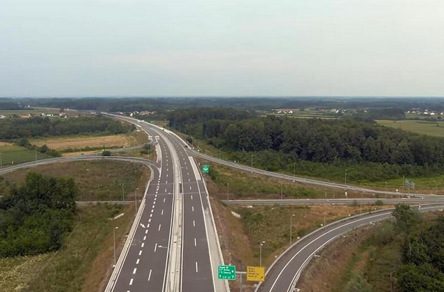 Pogledajte kako iz zraka izgleda dionica autoputa u posavskoj ravnici koja se sutra otvara