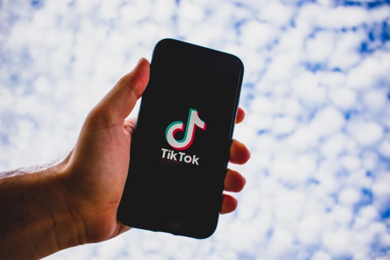 TikTok dostigao rekordan broj aktivnih korisnika u jednom mjesecu