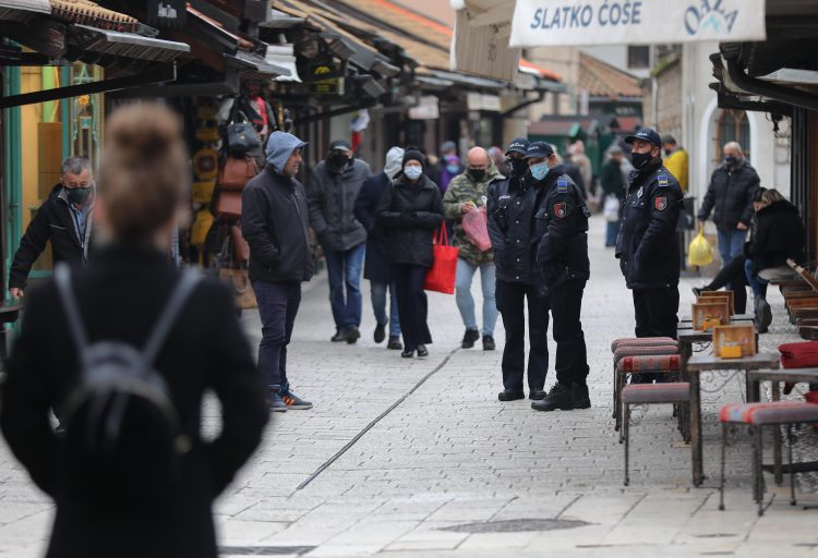 Covid propusnice u BiH: “Postoji vjerovatnoća da ćemo uvesti iste mjere”