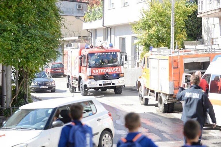 Bračni par povrijeđen u požaru porodične kuće