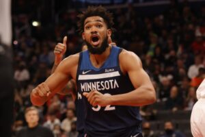 1638547931 2021 12 02T040722Z 1887419751 MT1USATODAY17269930 RTRMADP 3 NBA MINNESOTA TIMBERWOLVES AT WASHINGTON WIZARDS 750x500 1