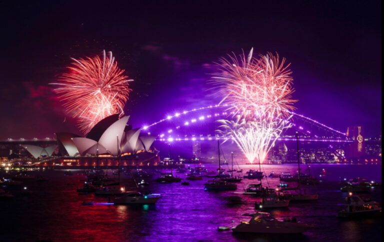 Australija uz vatromet dočekala 2022. godinu