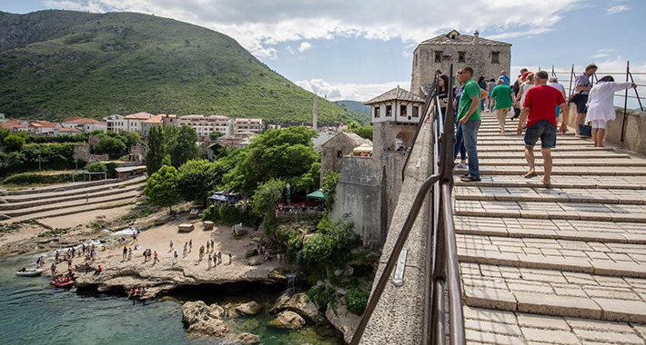 mostar stari most ljeto vrijeme pixsell