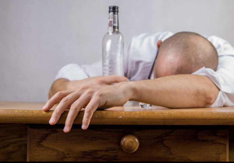 Ljudi s ovom krvnom grupom imaju velike šanse da će postati ovisni o alkoholu