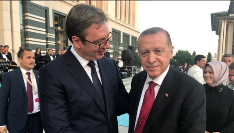 Greška u koracima turskog predsjednika: Erdoganov pucanj u prazno