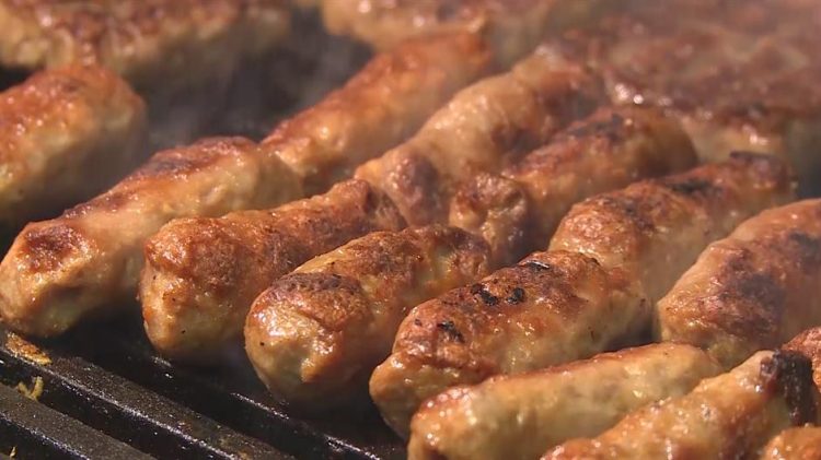 Sarajevski burek i ćevapi hit u Berlinu