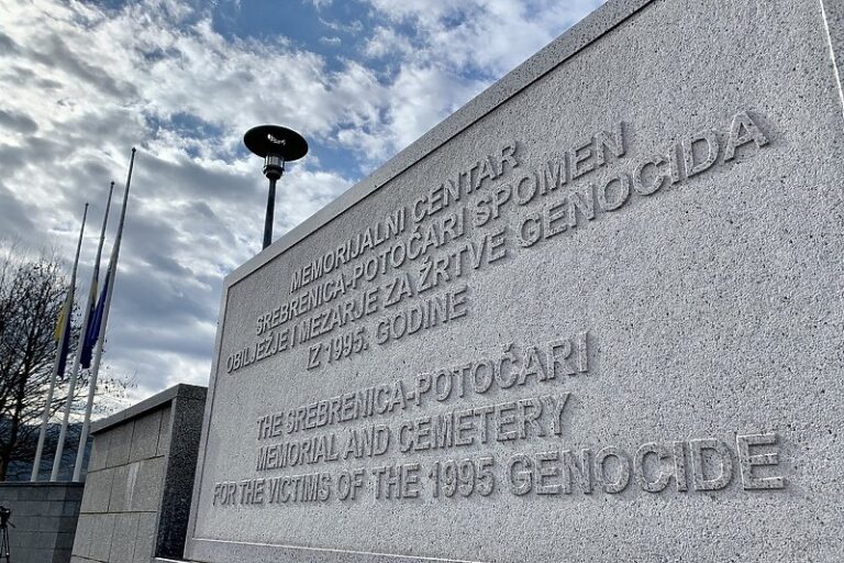 Memorijalni centar u Srebrenici: Nema dokaza o genocidu u Lugansku i Donjecku