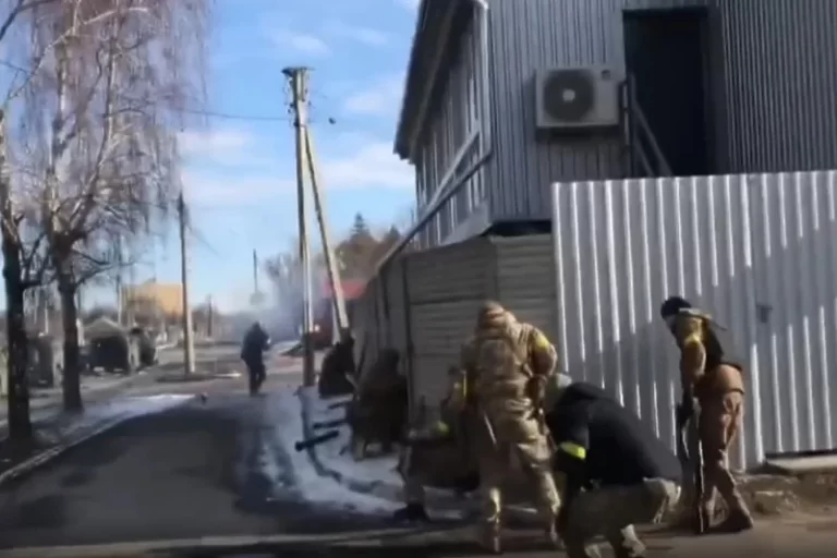 Ukrajinci tvrde da su vratili kontrolu nad Harkovom, drugim najvećim gradom u zemlji