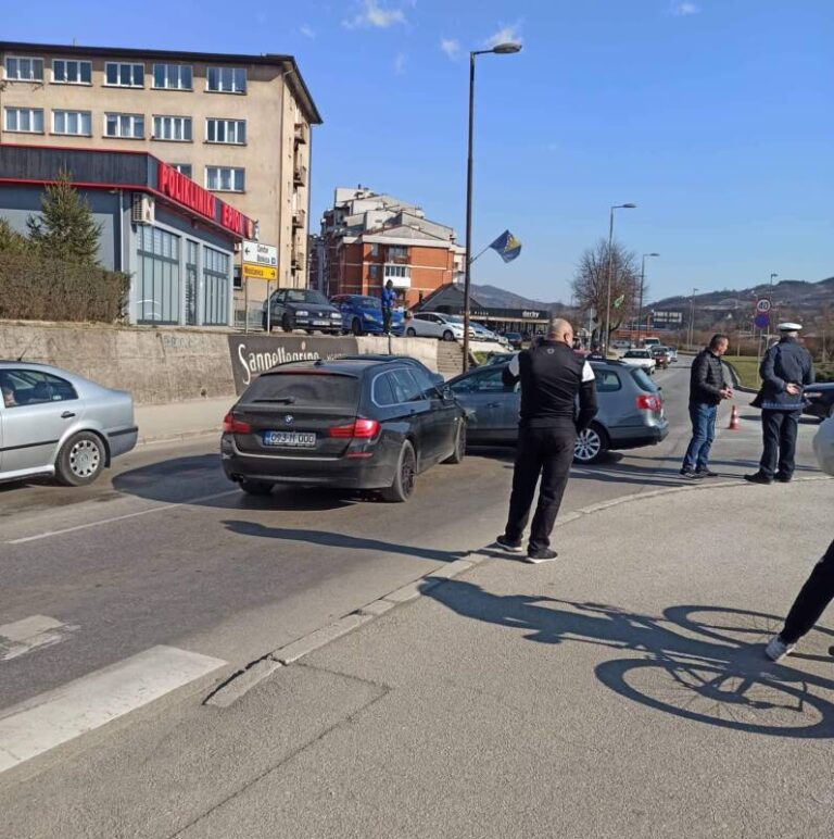 Nesreća u zeničkom naselju Radakovo (FOTO)