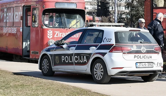 Na sjedištu tramvaja na Čengić Vili pronađena bomba