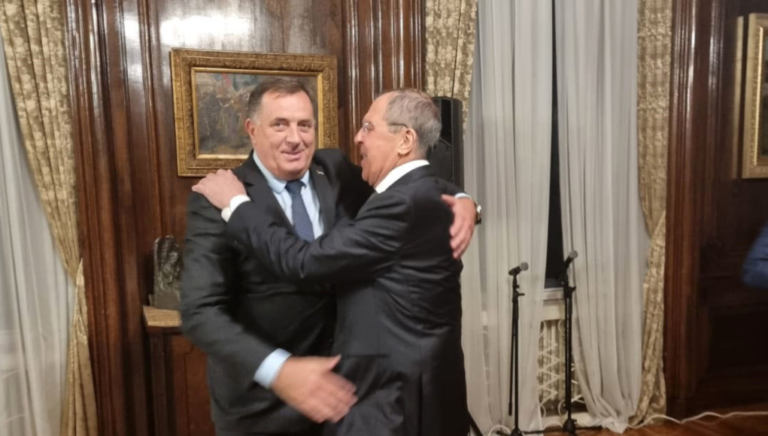 Dodik nije samo primitivac, on je prijetnja