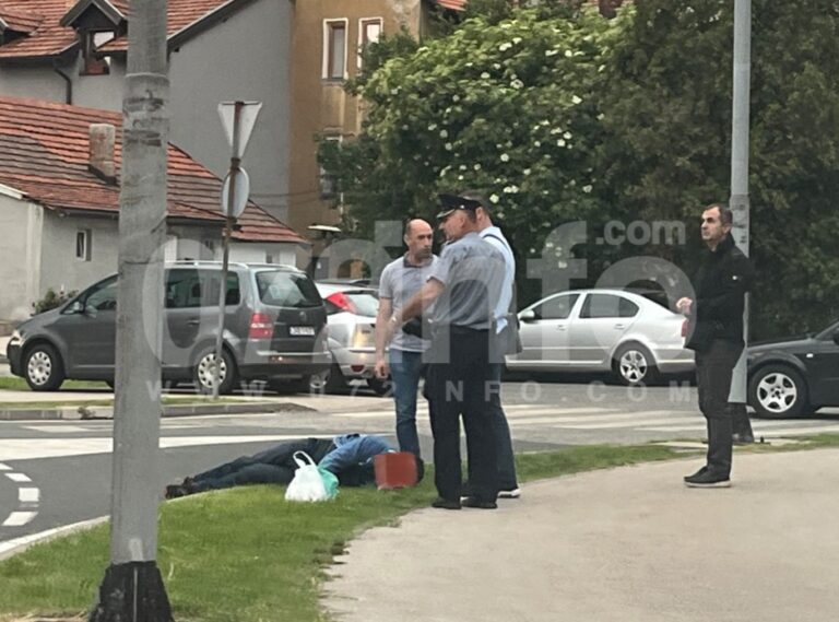 DRAMA U CENTRU ZENICE: Muškarac nepomično leži nasred ulice (FOTO)