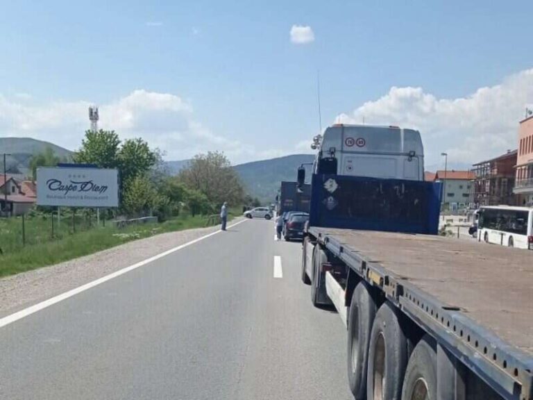 ZENICA: Nesreća na M-17 u Radakovu