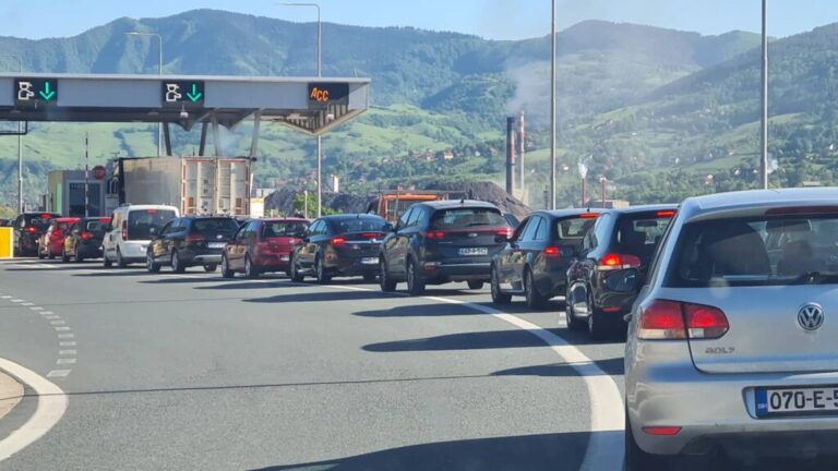 Nezapamćene gužve na Autoputu A1 zbog utakmice u Zenici (FOTO)