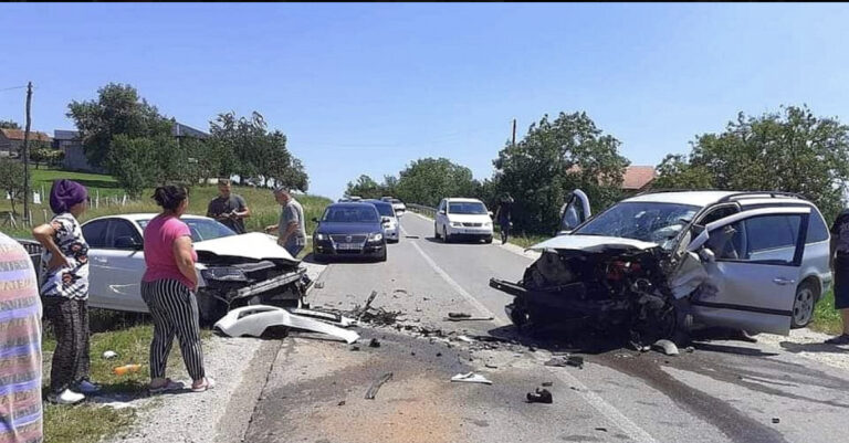 Teška saobraćajna nesreća u BiH, ima povrijeđenih 