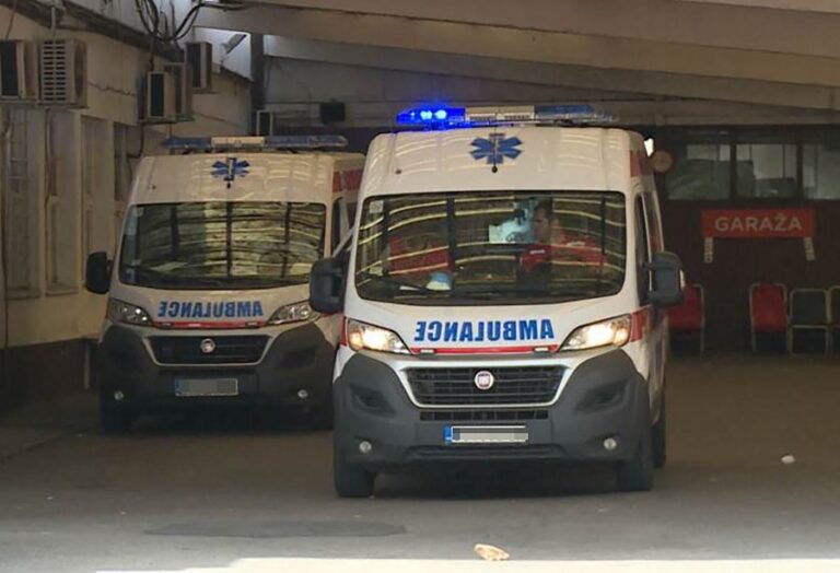 STRAVIČNO: Trogodišnje dijete ispalo kroz prozor zgrade, hitno prevezeno u bolnicu