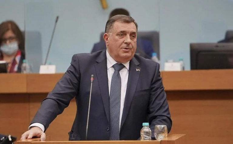 Dodik se oglasio na Twitteru: Ni slova o debaklu u NSRS, prešutio glavne zaključke