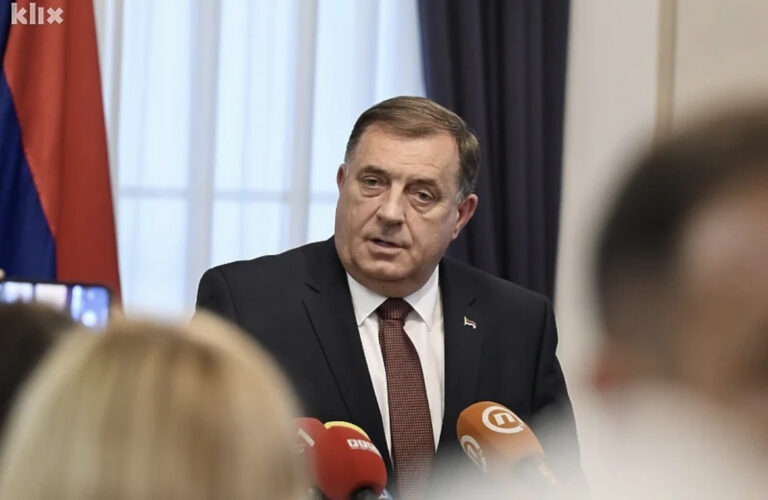 Dodik negira jučerašnju odluku Schmidta, ali sada CIK ima novac i ako parlament ne usvoji budžet