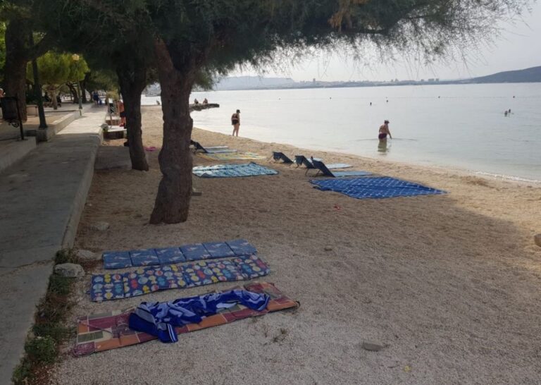 Kako su dva napuštena peškira na plaži digla hitne službe na noge