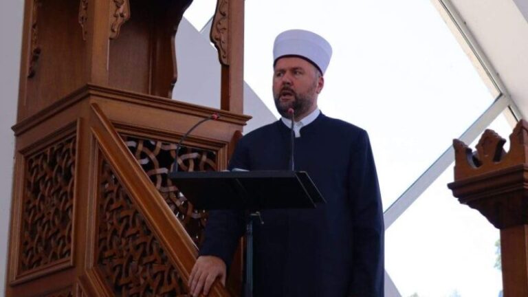 Muftija Dizdarević u Maglaju: Naglašen značaj volonterizma u džamijama 