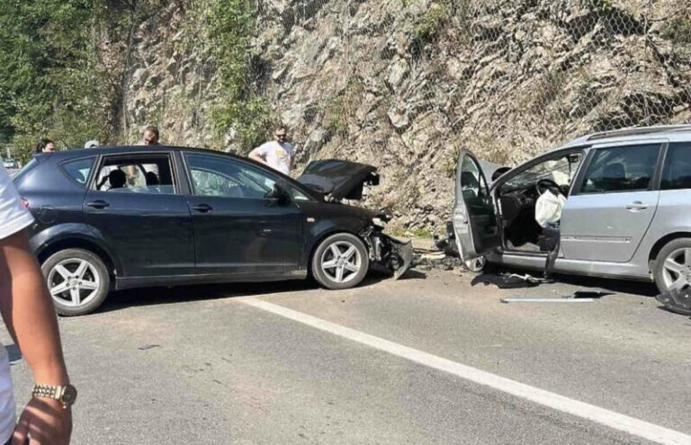 Obustavljen saobraćaj zbog nesreće u BiH, tri osobe povrijeđene