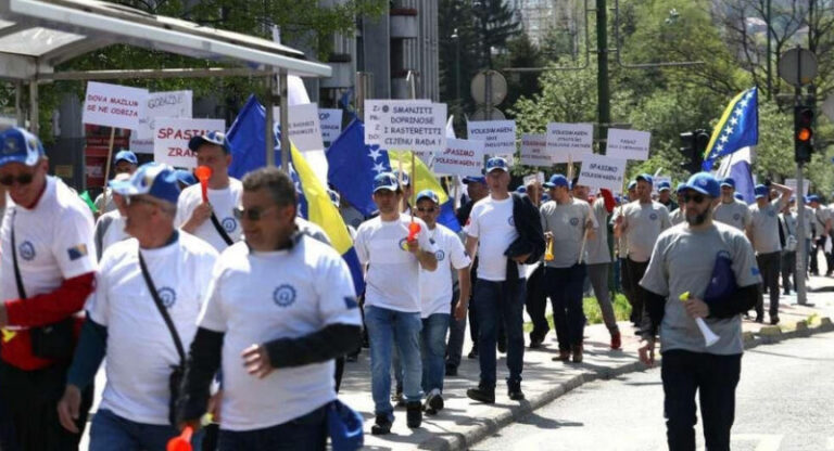 Radnici u septembru izlaze na ulice!