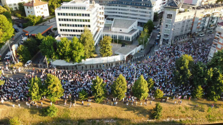 Protesti građana u Sarajevu iz zraka