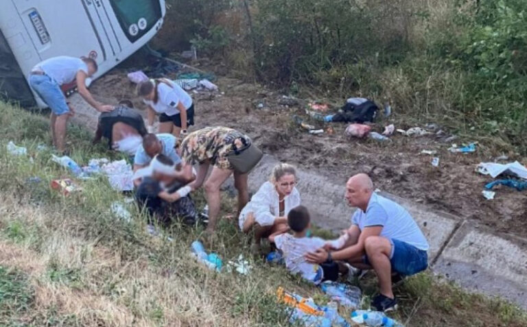 Stravično svjedočenje očevica nesreće: Razbijali su stakla da izađu iz autobusa