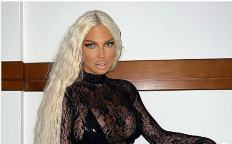 Golo tijelo pokrila čipkom i lateksom: Jelena Karleuša ponovo na meti komentara