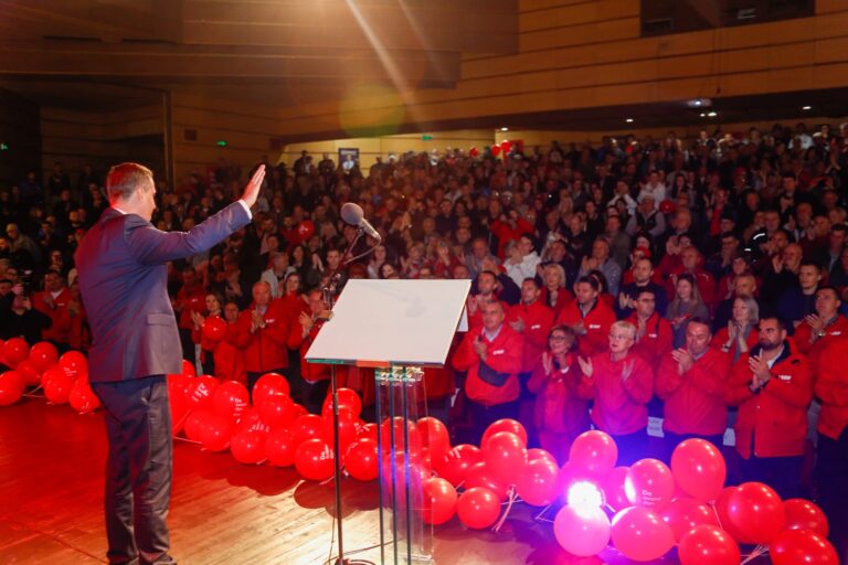 Bećirović u Bugojnu: Jačanje sigurnosti i odbrambenih potencijala BiH je ključni prioritet u ovim teškim vremenima 