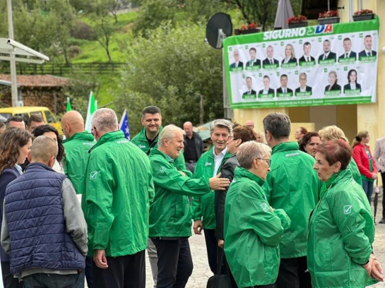 Predizborni skupovi u Golešu i Turbetu:”HVALA VAM SVIMA NA PODRŠCI KOJU NAM PRUŽATE