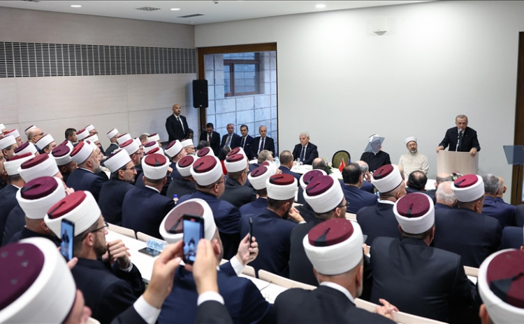 Erdoan: Neki su napustili mog brata Bakira, to su igre, Zapad postoji da bi podijelio muslimane