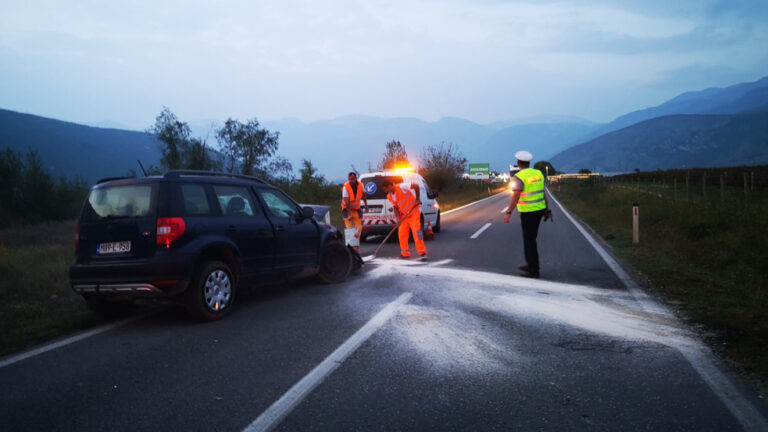 Detalji nesreće na M-17: Poginuo Dragan Davidović, dvoje teško povrijeđeno 