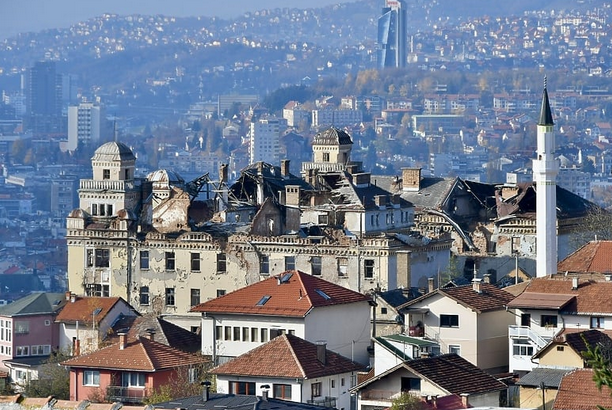 Šta je državna imovina i koliko je opasno Schmidtovo najavljeno razdvajanje vojne imovine